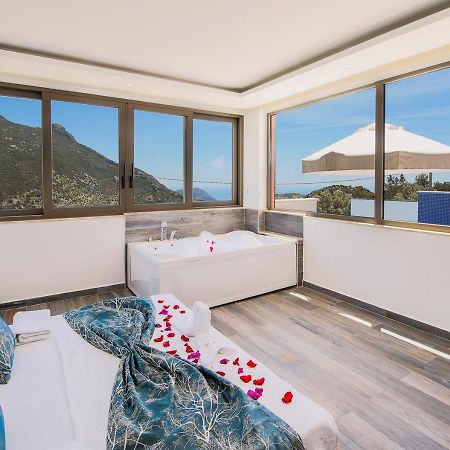 Villa 1 Sleeps 2 Honeymoon Isolated Infinity-Villa Orkide Uzumlu  Екстериор снимка