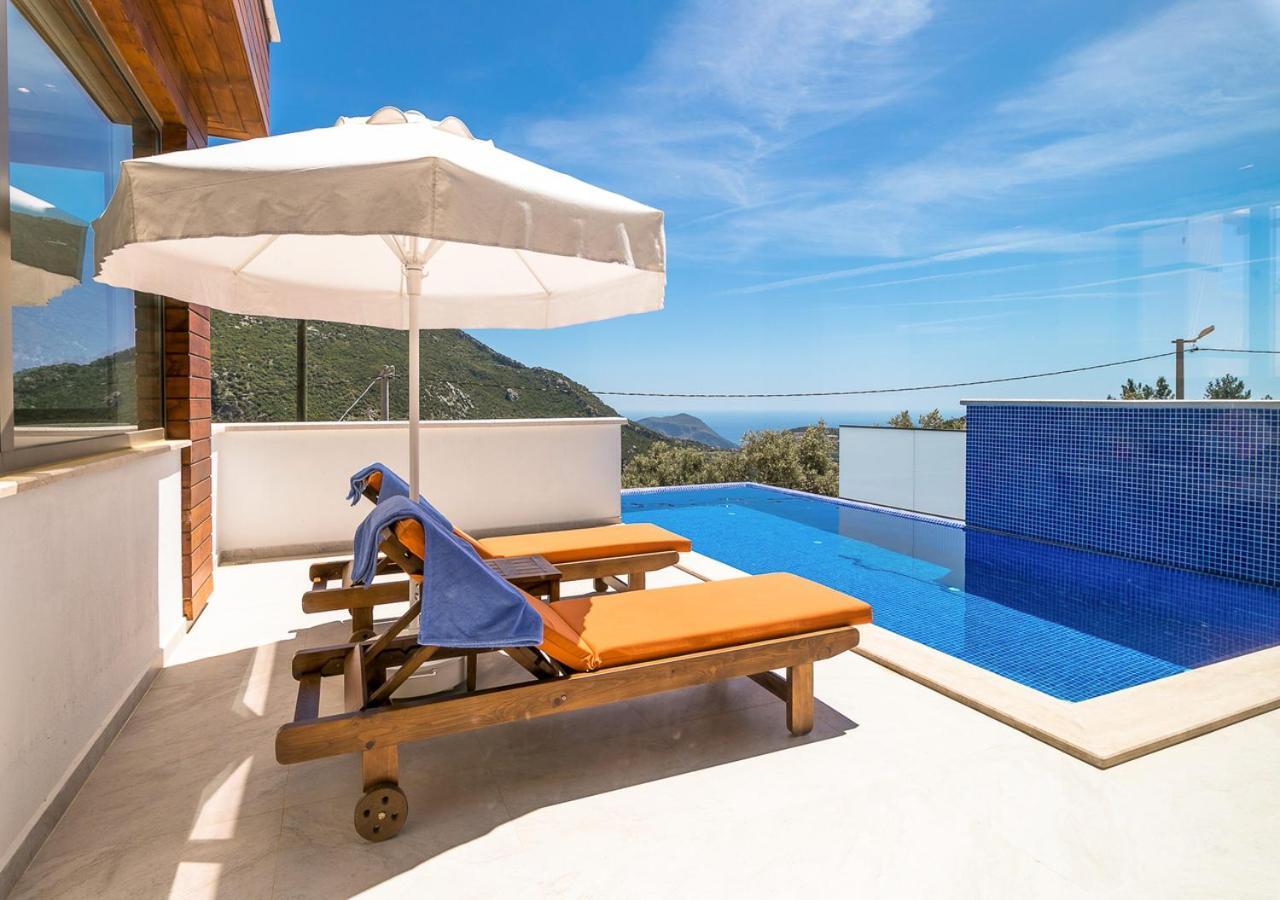 Villa 1 Sleeps 2 Honeymoon Isolated Infinity-Villa Orkide Uzumlu  Екстериор снимка