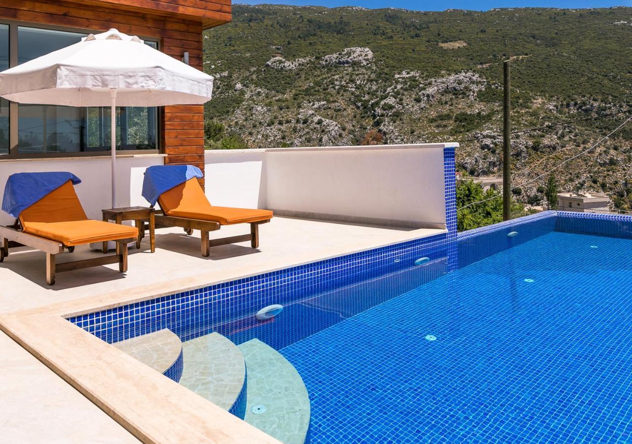 Villa 1 Sleeps 2 Honeymoon Isolated Infinity-Villa Orkide Uzumlu  Екстериор снимка