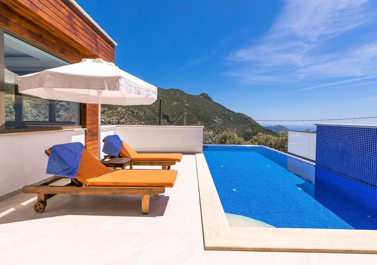 Villa 1 Sleeps 2 Honeymoon Isolated Infinity-Villa Orkide Uzumlu  Екстериор снимка