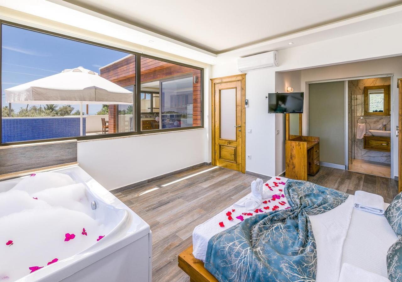 Villa 1 Sleeps 2 Honeymoon Isolated Infinity-Villa Orkide Uzumlu  Екстериор снимка