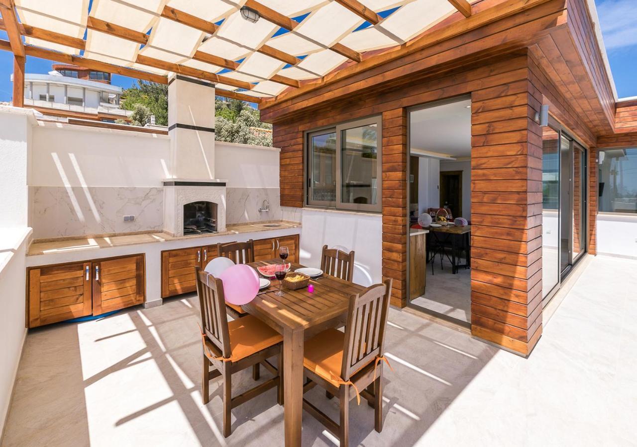 Villa 1 Sleeps 2 Honeymoon Isolated Infinity-Villa Orkide Uzumlu  Екстериор снимка