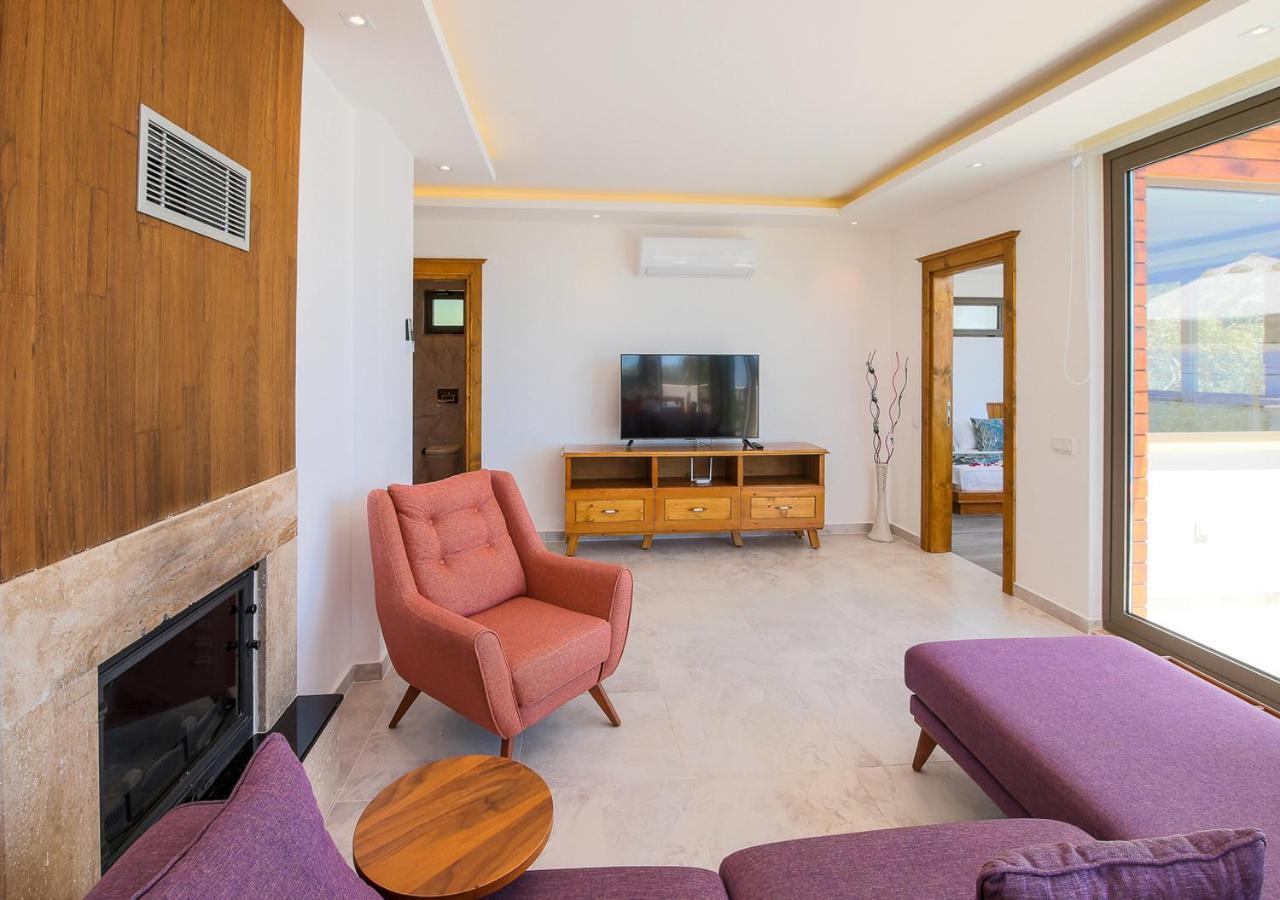 Villa 1 Sleeps 2 Honeymoon Isolated Infinity-Villa Orkide Uzumlu  Екстериор снимка