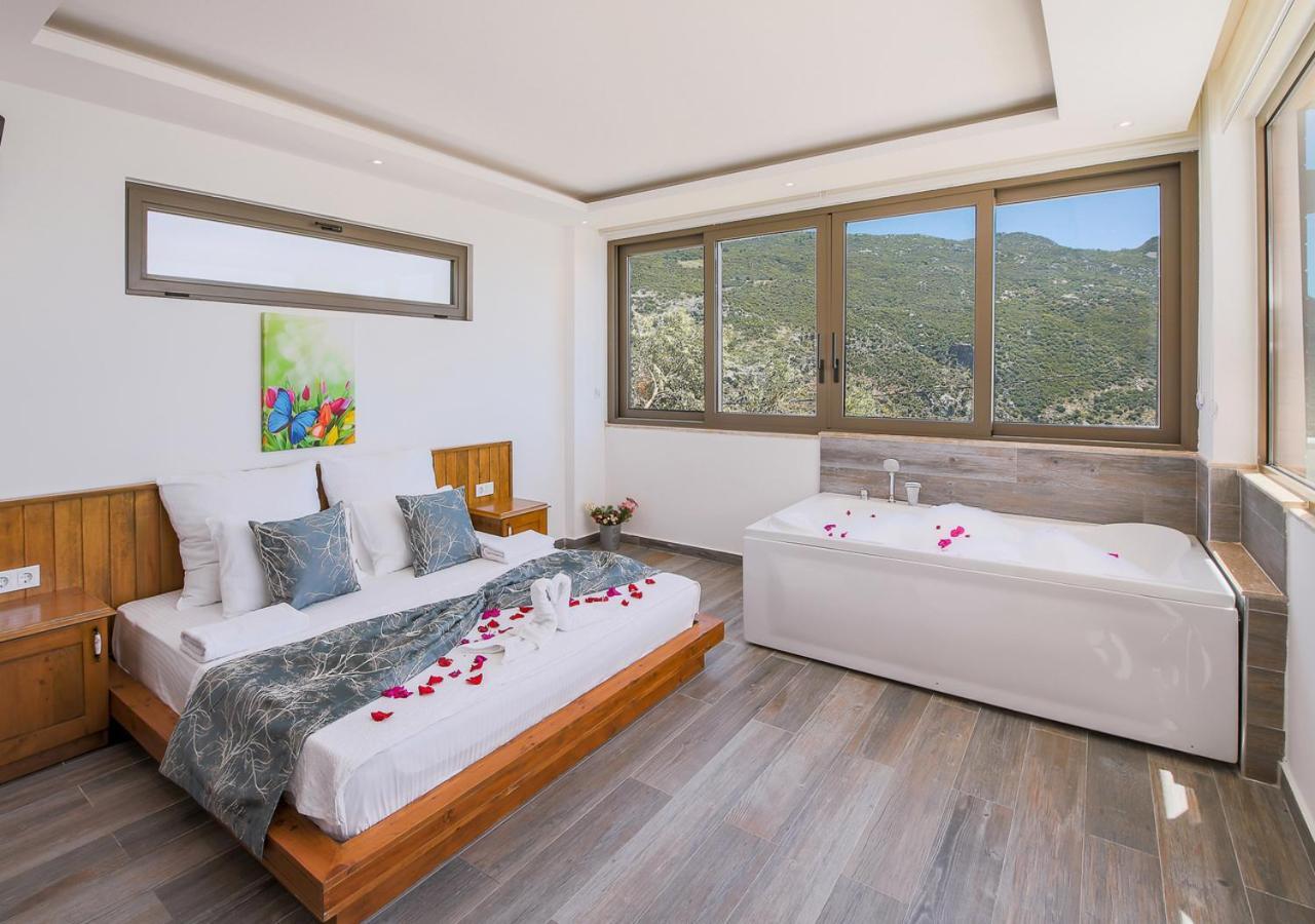 Villa 1 Sleeps 2 Honeymoon Isolated Infinity-Villa Orkide Uzumlu  Екстериор снимка