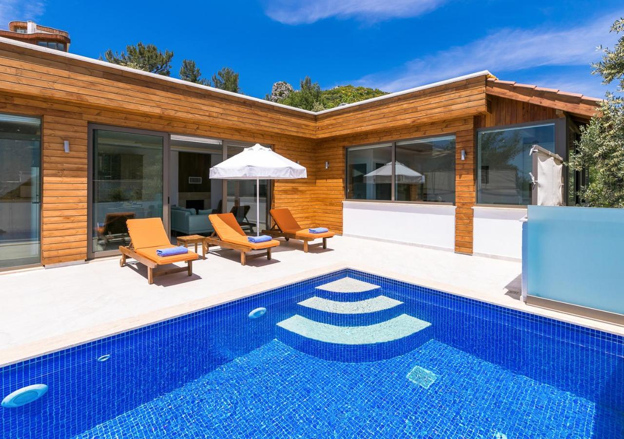 Villa 1 Sleeps 2 Honeymoon Isolated Infinity-Villa Orkide Uzumlu  Екстериор снимка